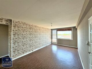  Appartement à louer 4 pièces 73 m²