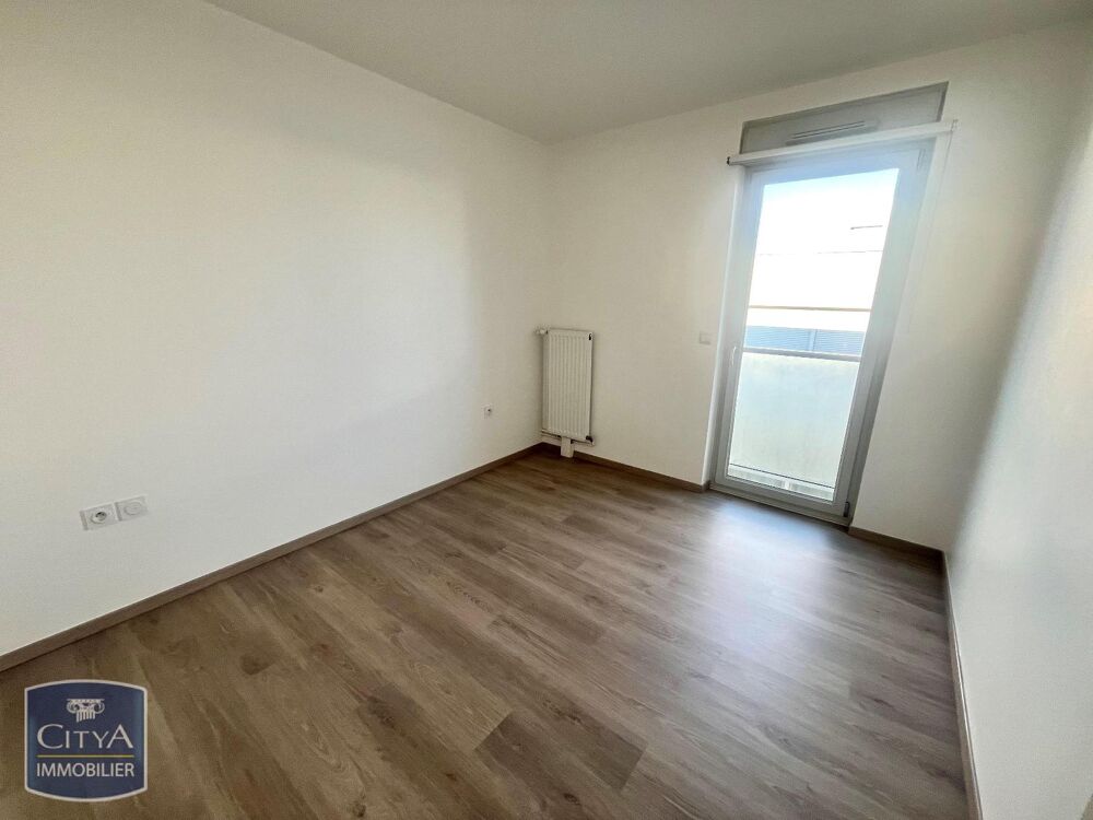 location Appartement - 3 pièce(s) - 80 m² Bezannes (51430)