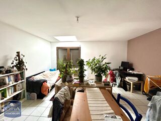  Appartement à louer 2 pièces 60 m²