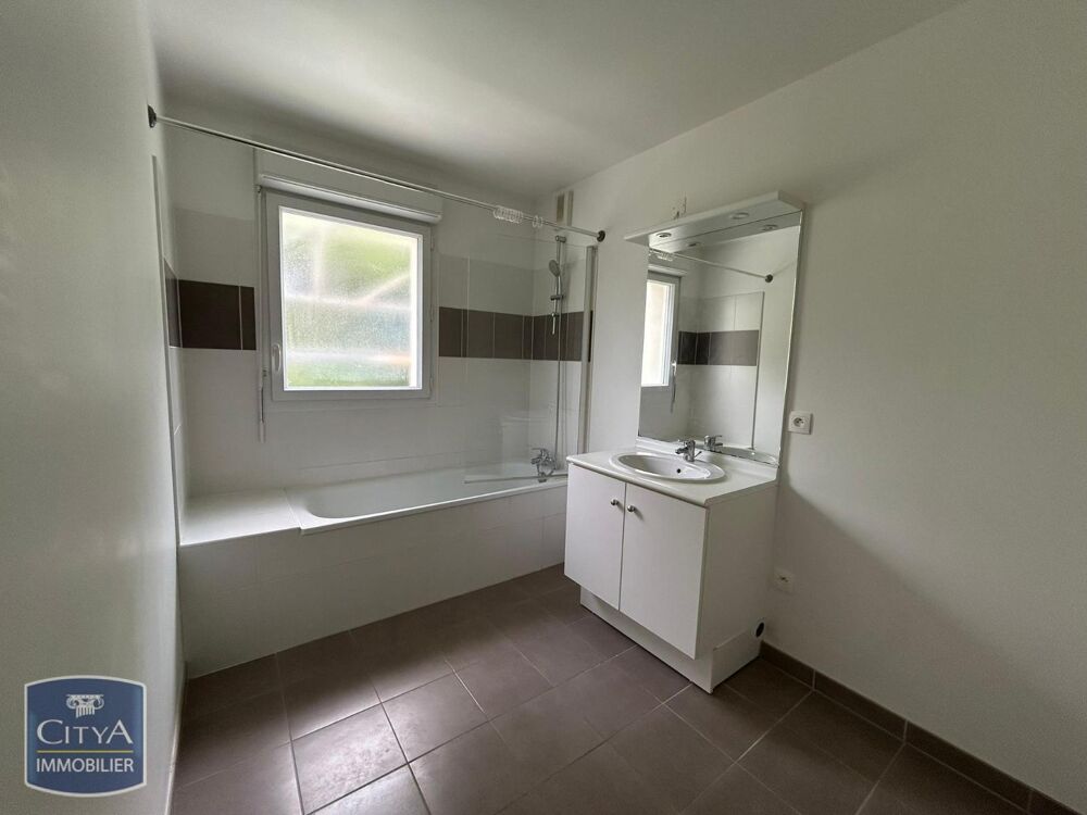 location Appartement - 3 pièce(s) - 65 m² Sarzeau (56370)