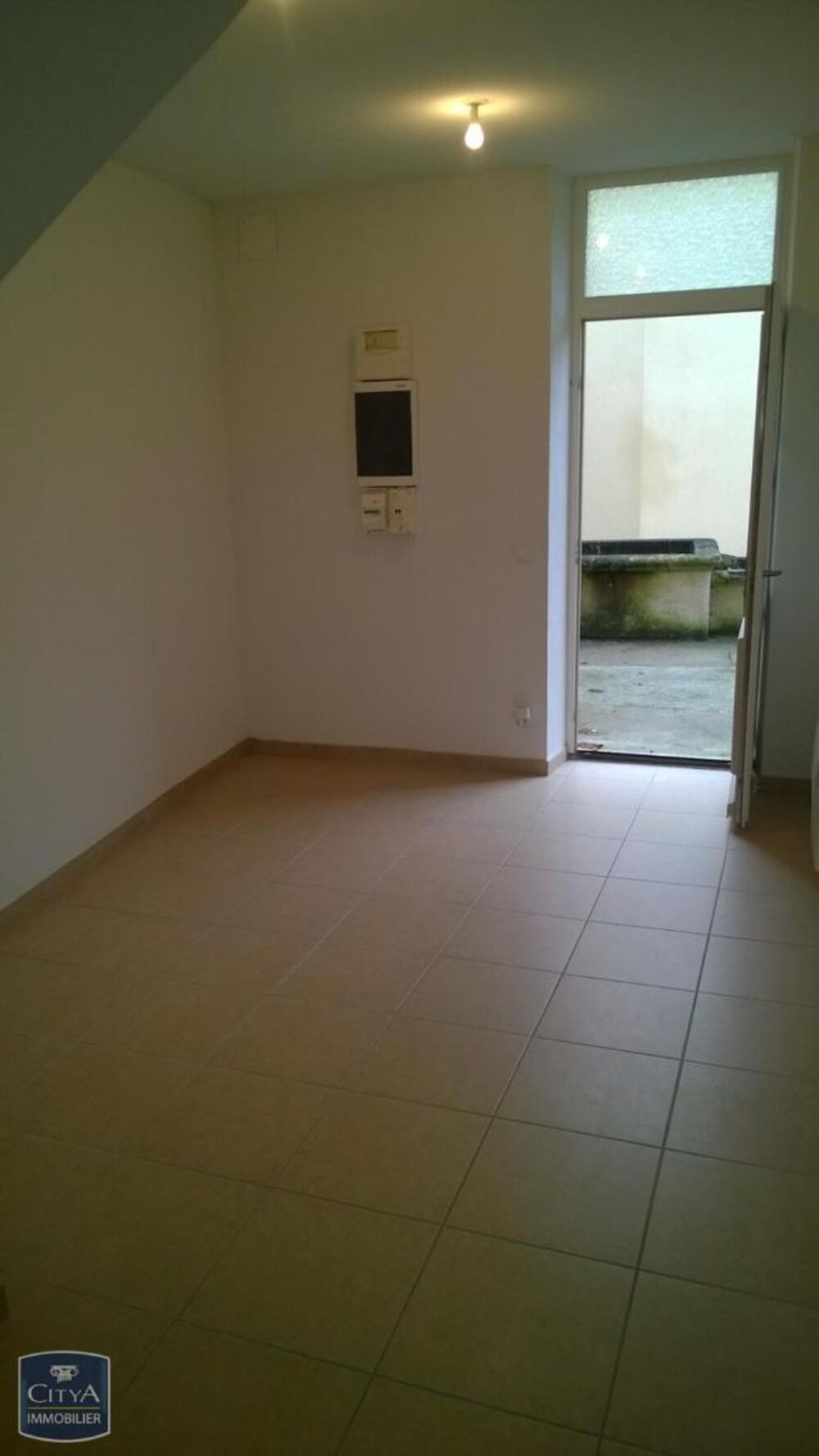 location Appartement - 3 pièce(s) - 76 m² Blois (41000)