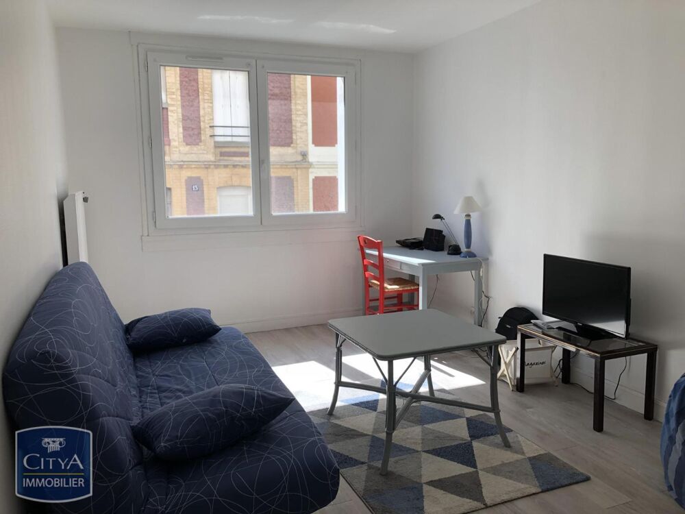 À LOUER : Découvrez ce charmant appartement situé au coeu....