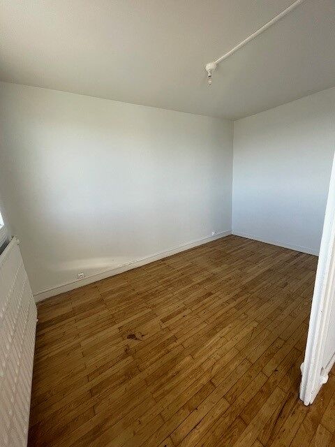  Appartement  louer 4 pices 65 m