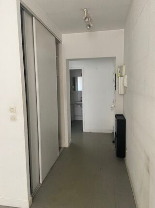  Appartement à louer 2 pièces 48 m²