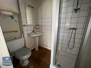  Appartement à louer 2 pièces 28 m²