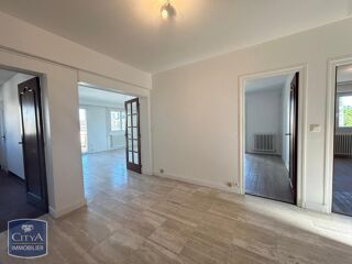  Appartement à louer 3 pièces 87 m²