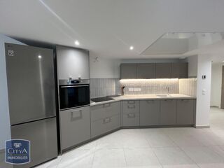  Appartement � louer 3 pi�ces 79 m�