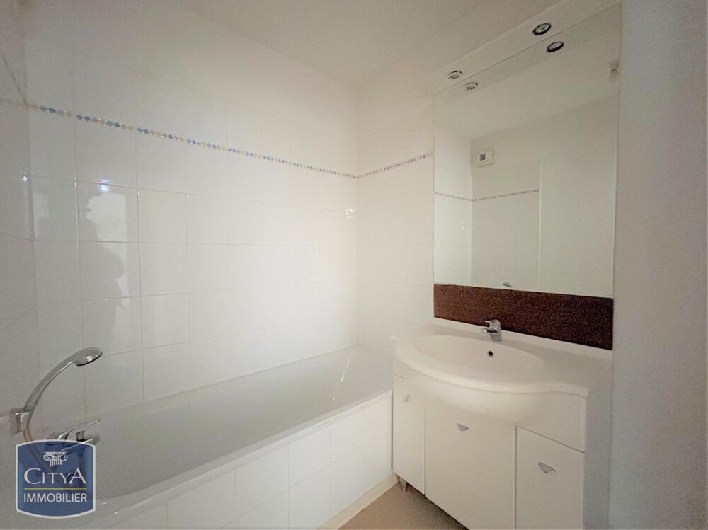 location Appartement - 2 pièce(s) - 40 m² Pineuilh (33220)