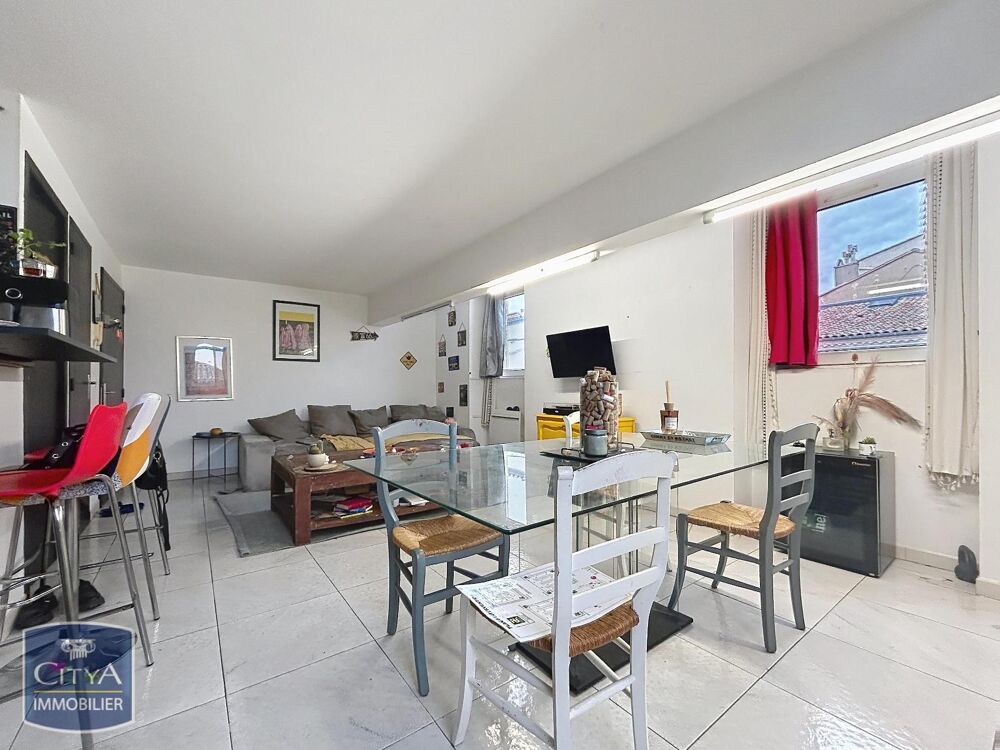 location Appartement - 2 pièce(s) - 55 m² Nîmes (30000)