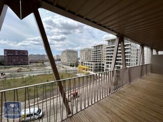  Appartement à louer 3 pièces 63 m²