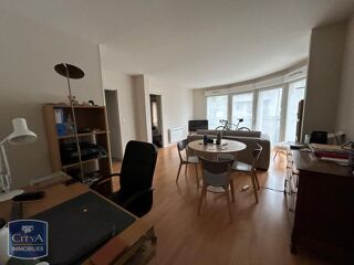  Appartement à louer 2 pièces 50 m²