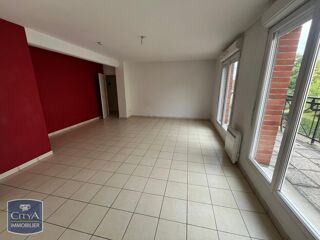  Appartement à louer 4 pièces 83 m²