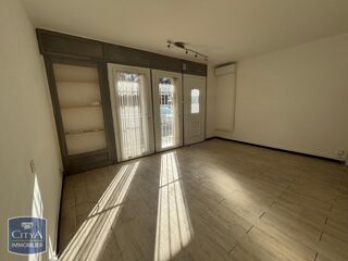  Appartement à louer 1 pièce 28 m²