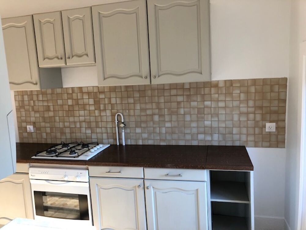 location Appartement - 2 pièce(s) - 45 m² Villars (42390)