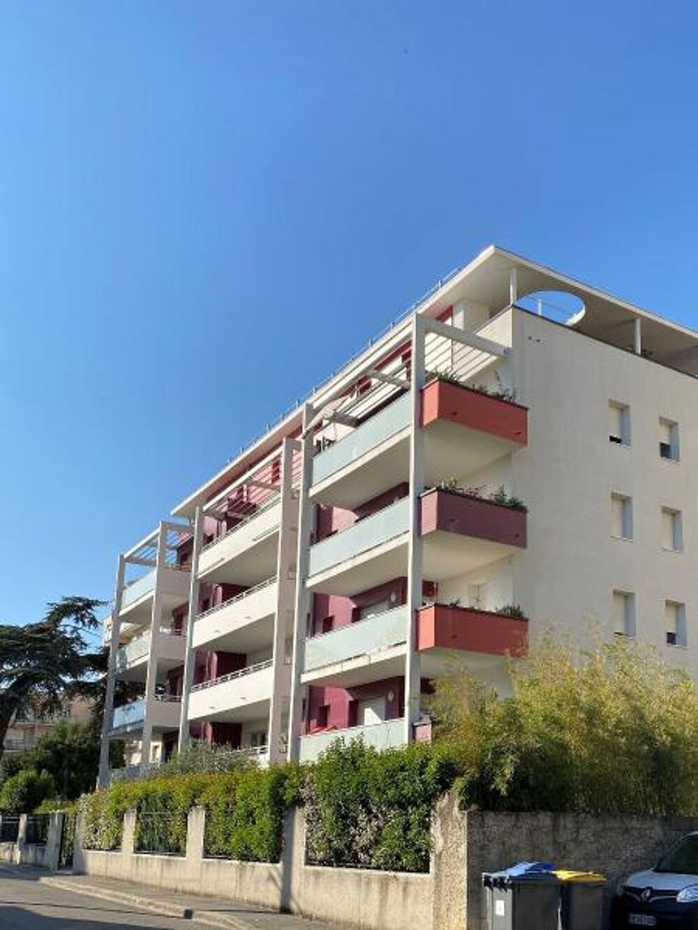 location Appartement - 3 pièce(s) - 72 m² Valence (26000)