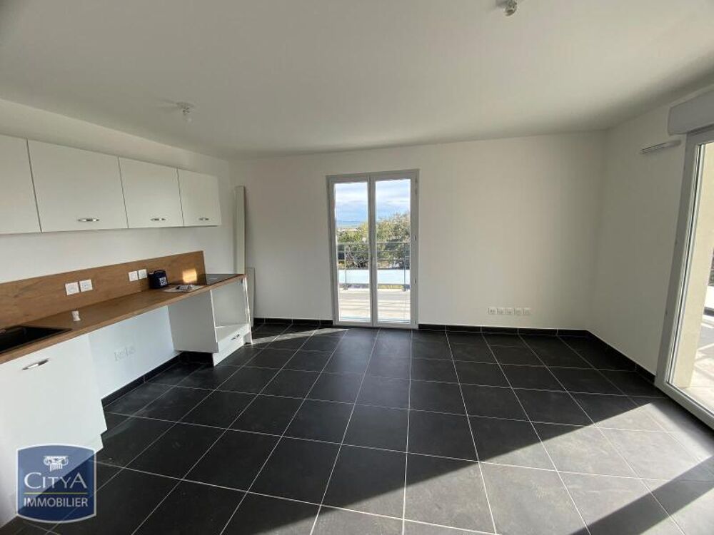 location Appartement - 3 pièce(s) - 66 m² Villeneuve-Loubet (06270)