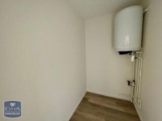  Appartement à louer 1 pièce 35 m²
