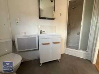  Appartement à louer 2 pièces 33 m²