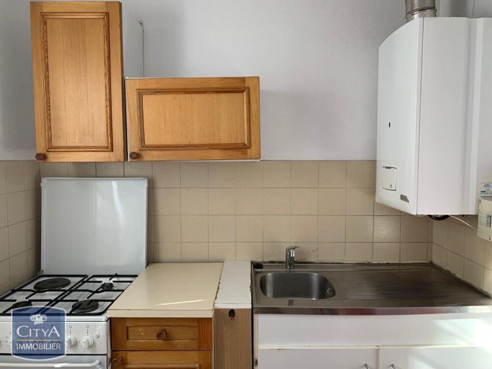 Appartement T1 bis rue de l'imprimerie à vichy. Cet appa....