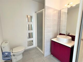  Appartement à louer 2 pièces 37 m²