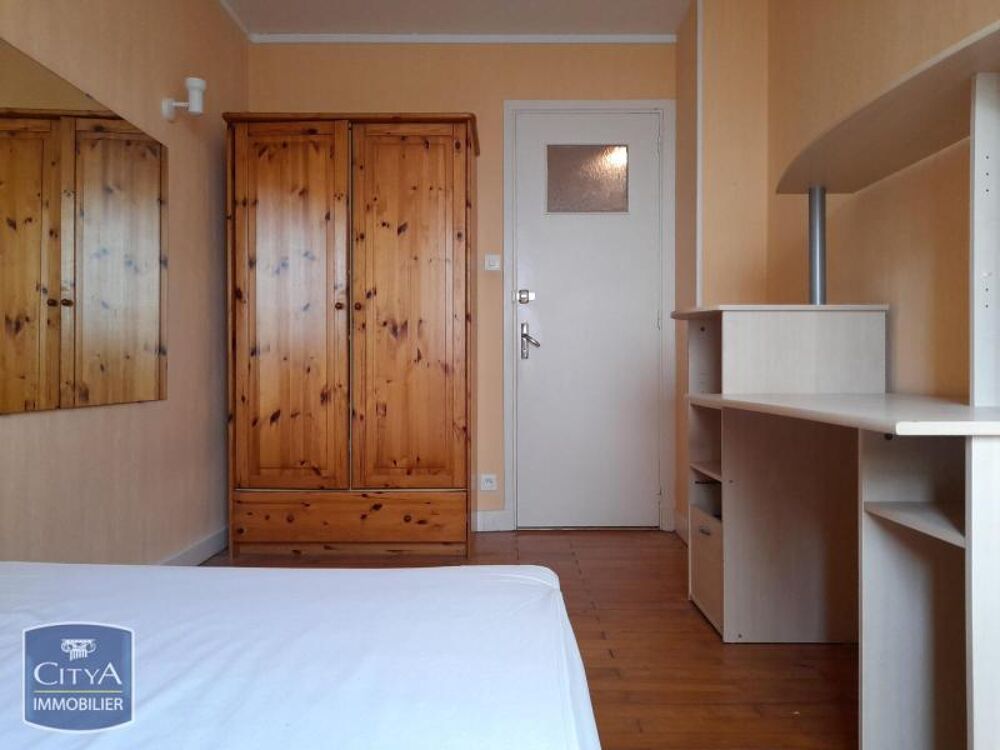 À LOUER : Appartement T4 à Grenoble, situé dans un quart....