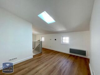  Appartement à louer 3 pièces 64 m²