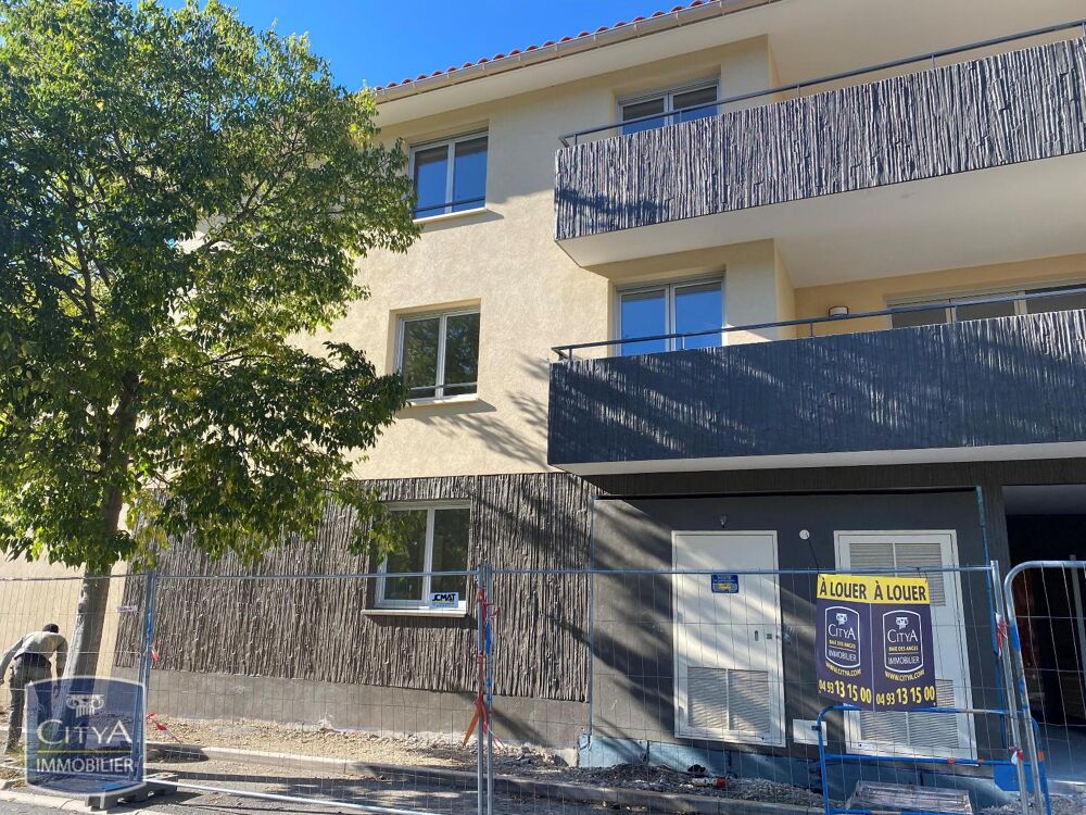 location Parking / Garage Saint-Martin-du-Var (06670)