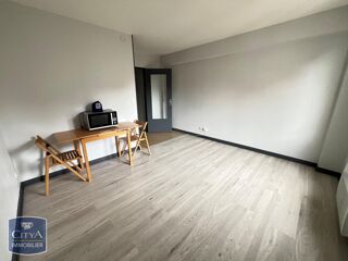  Appartement à louer 1 pièce 21 m²