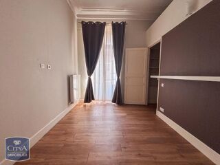  Appartement à louer 2 pièces 56 m²