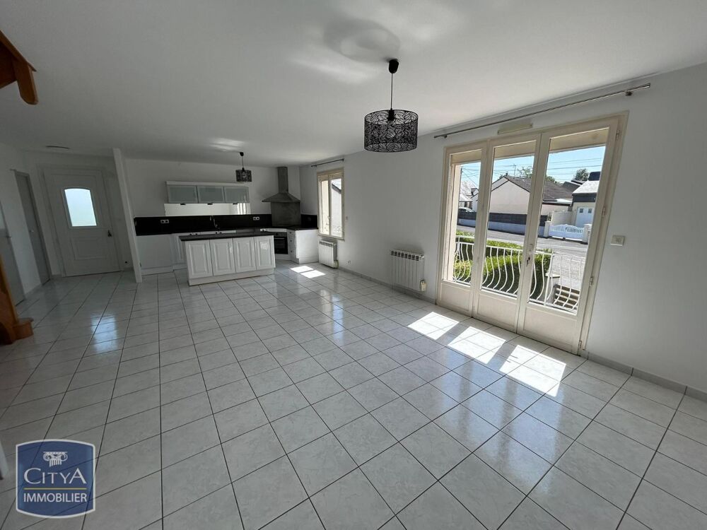 location Maison - 5 pièce(s) - 84 m² Saint-Berthevin (53940)