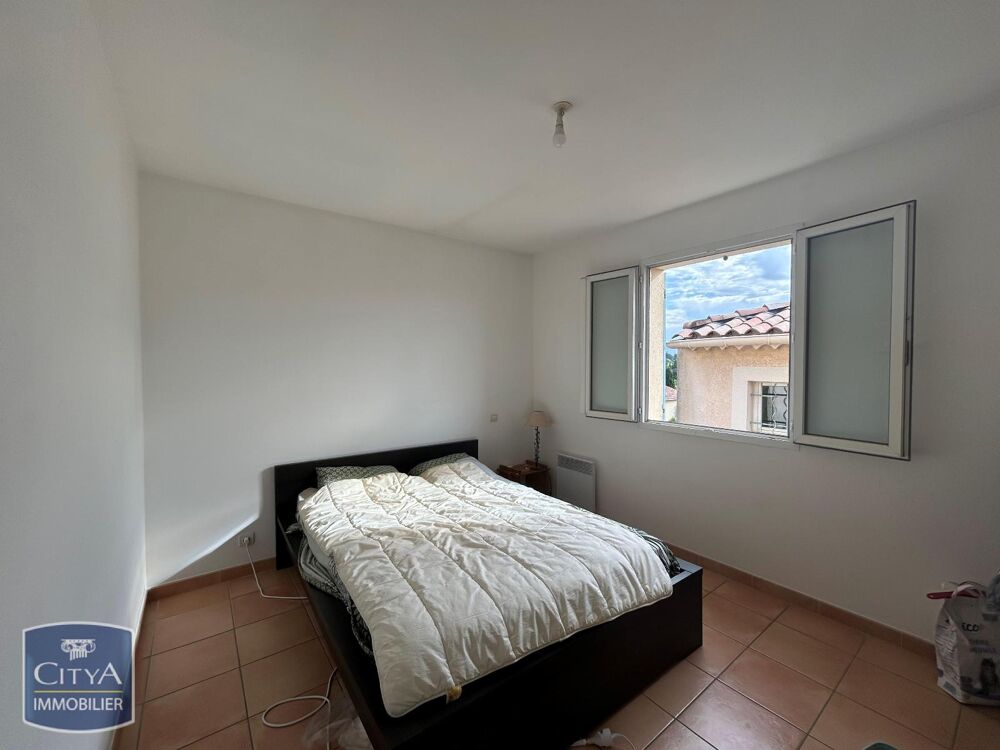 À louer : Appartement T4 situé à Loriol du Comtat, dans ....