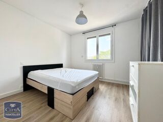  Appartement à louer 3 pièces 63 m²