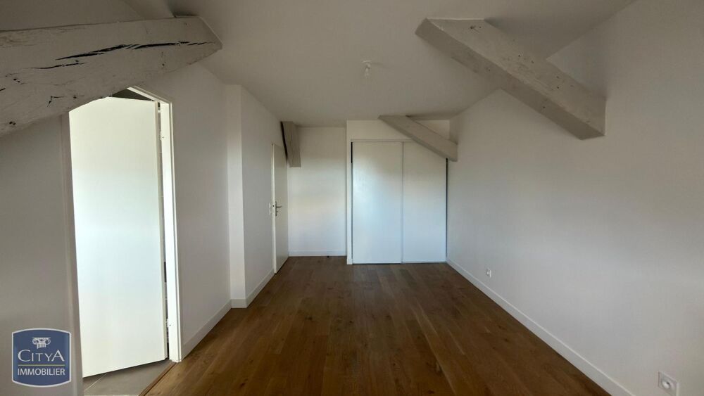 À LOUER : Découvrez ce charmant appartement qui vous att....