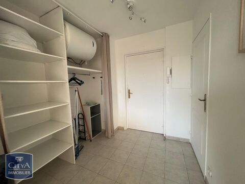  Appartement � louer 1 pi�ce 26 m� Frejus