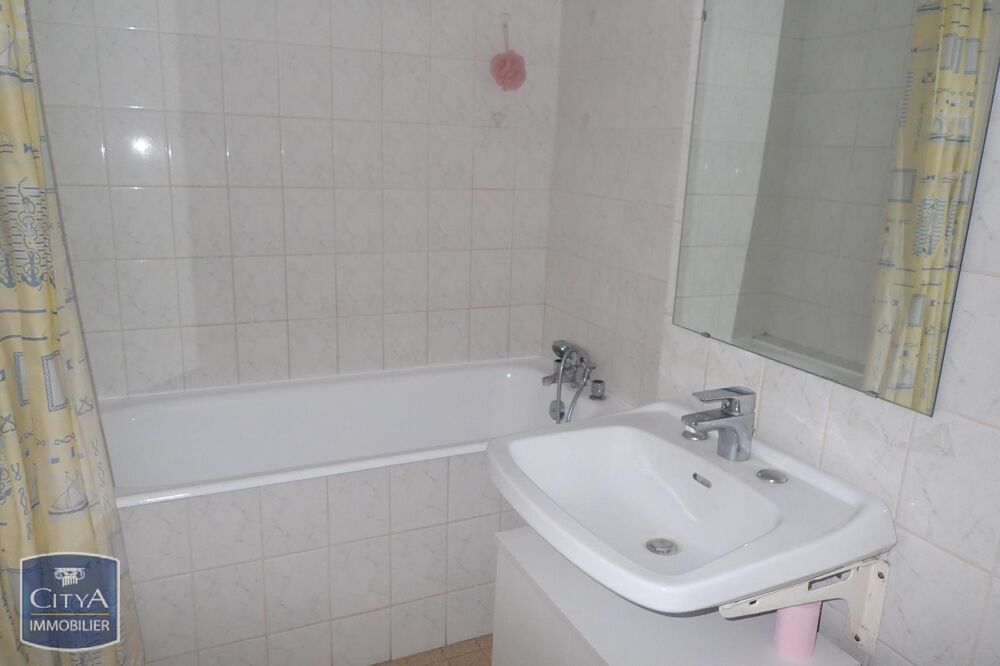 location Appartement - 2 pièce(s) - 51 m² Chambéry (73000)
