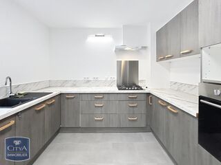  Appartement � louer 4 pi�ces 116 m�