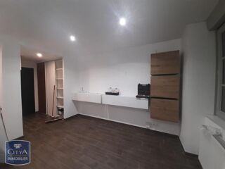  Appartement à louer 2 pièces 61 m²