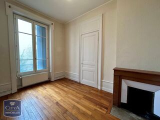 location Appartement - 4 pièce(s) - 89 m² Lyon 7