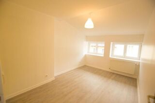  Appartement � louer 3 pi�ces 63 m�