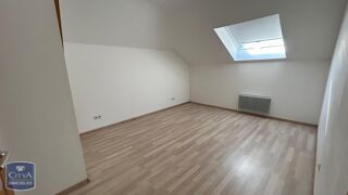  Appartement à louer 3 pièces 80 m²