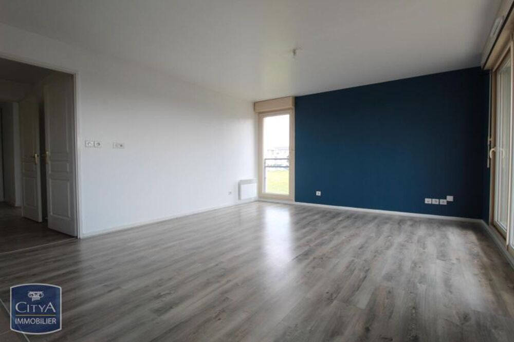 location Appartement - 3 pièce(s) - 69 m² Le Coudray (28630)