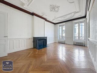  Appartement � louer 4 pi�ces 138 m� Lyon