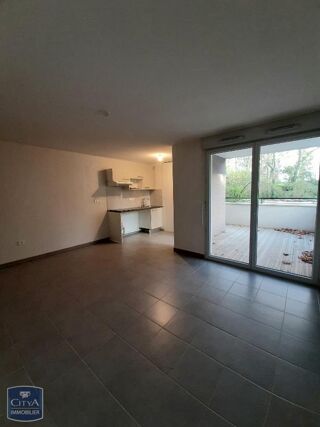  Appartement à louer 3 pièces 60 m²