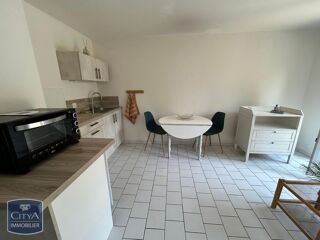  Appartement à louer 1 pièce 28 m²