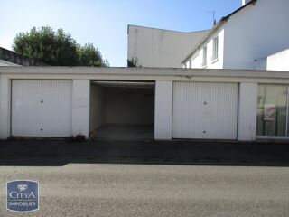  Parking / Garage � louer 
