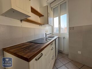  Appartement à louer 3 pièces 60 m²