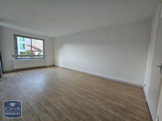  Appartement à louer 3 pièces 67 m²