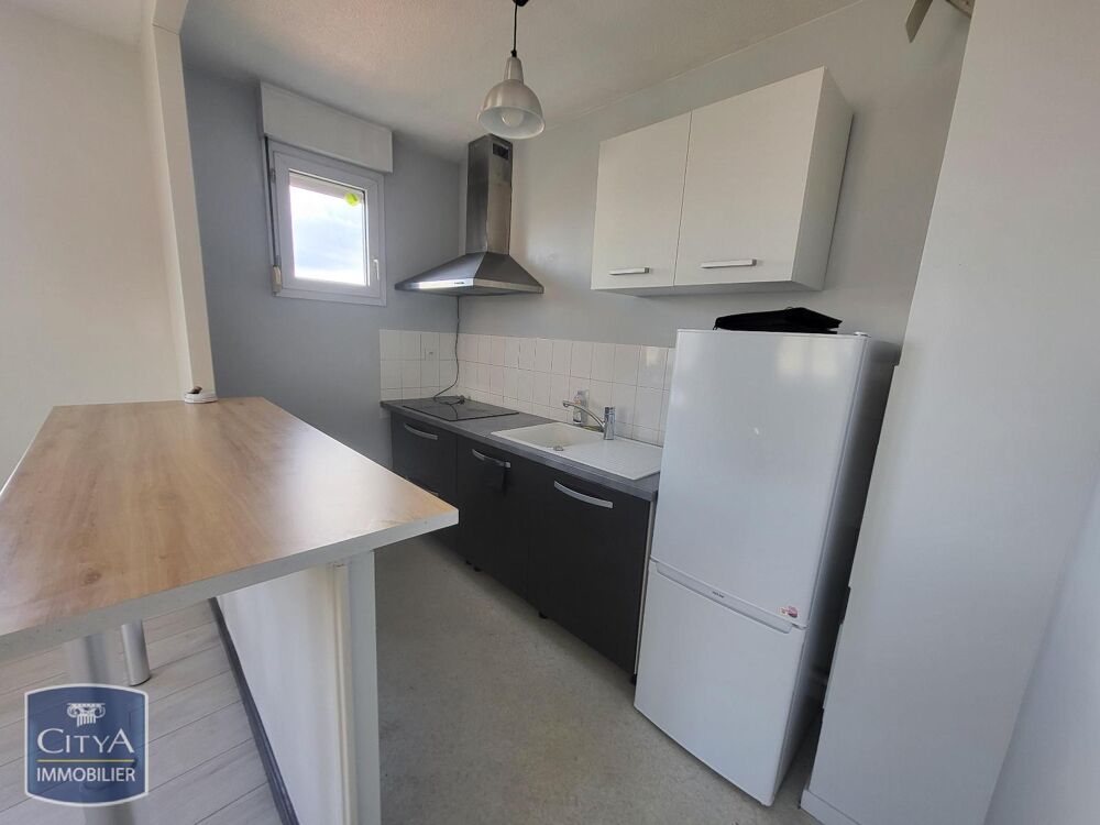 À LOUER : Appartement T3 situé rue Anatole France à Cler....
