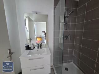  Appartement � louer 4 pi�ces 81 m�