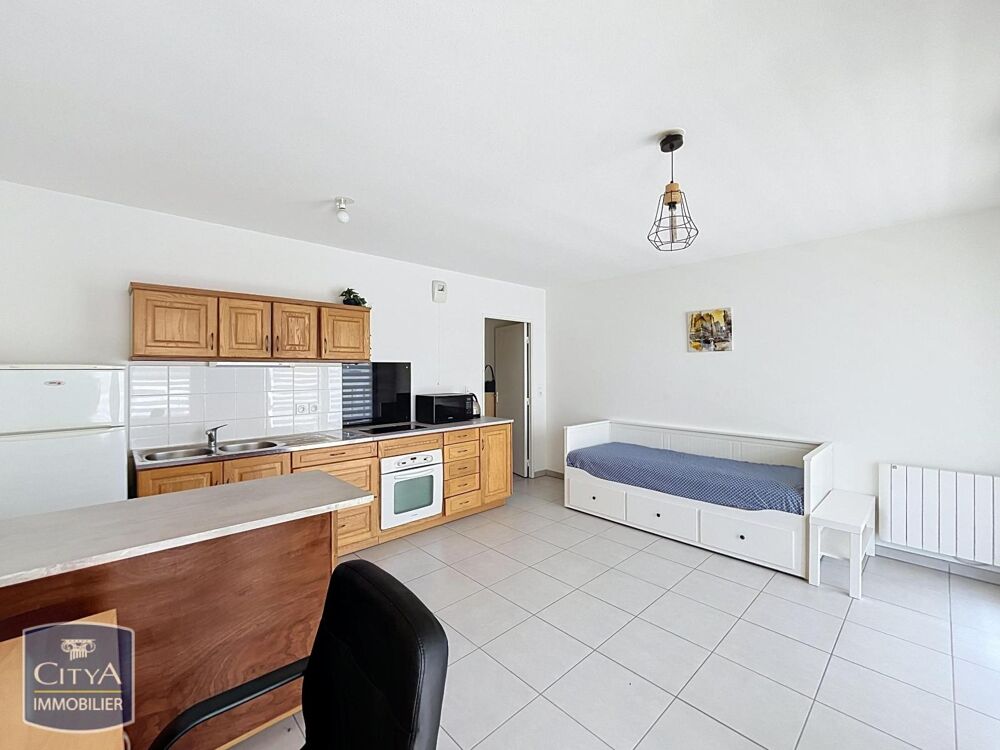 EXCLUSIVITÉ- STUDIO MEUBLÉ AVEC BALCON - 69120 VAULX EN ....